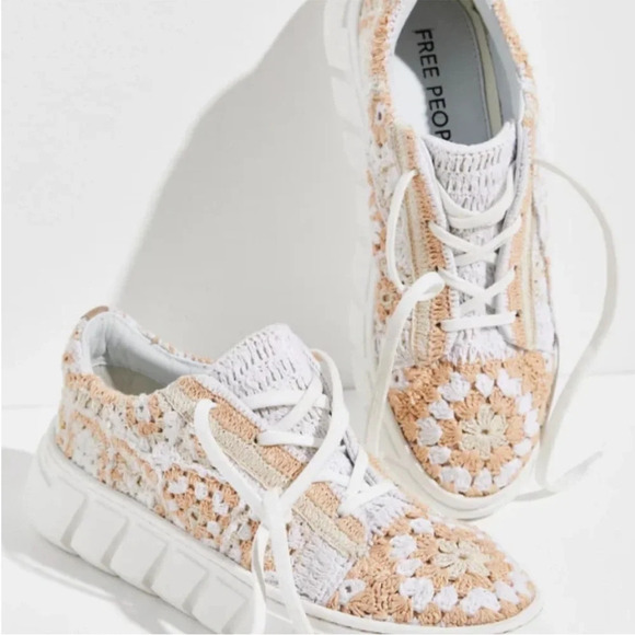 NWOT Free People Catch Me If You Can Crochet Sneakers in Cream Size 37/7 - Picture 1 of 14